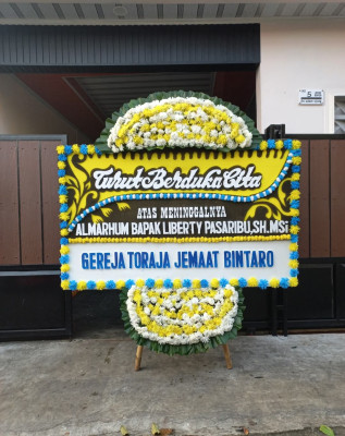 Papan Bunga Duka di Jatiayu